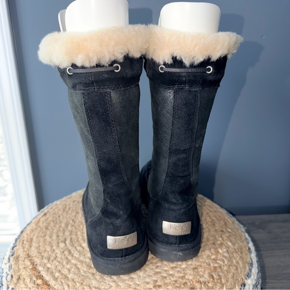 UGG Suede Leather Winter Boots - Picture 2 of 9